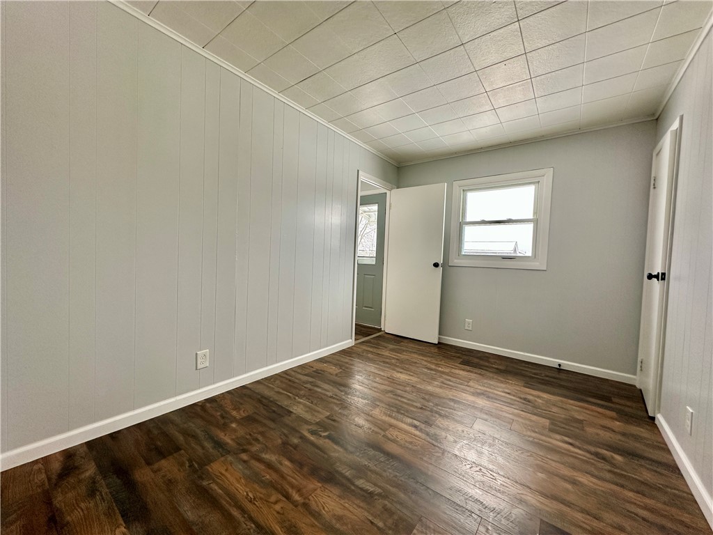 8 Wicks Boulevard Corning, NY 14830 - Photo 7 of 12