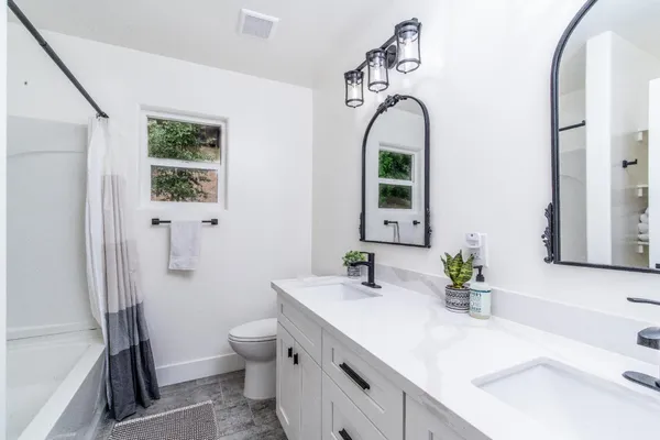 $689,000 | 3554 Braden Road, Camino, CA 95709