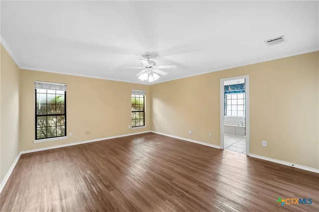 $565,000 | 8216 Teakwood Drive, Woodway, TX 76712