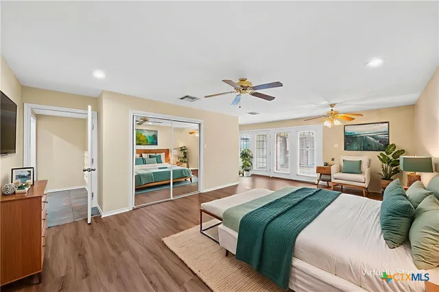 $565,000 | 8216 Teakwood Drive, Woodway, TX 76712