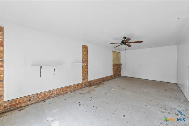 $565,000 | 8216 Teakwood Drive, Woodway, TX 76712