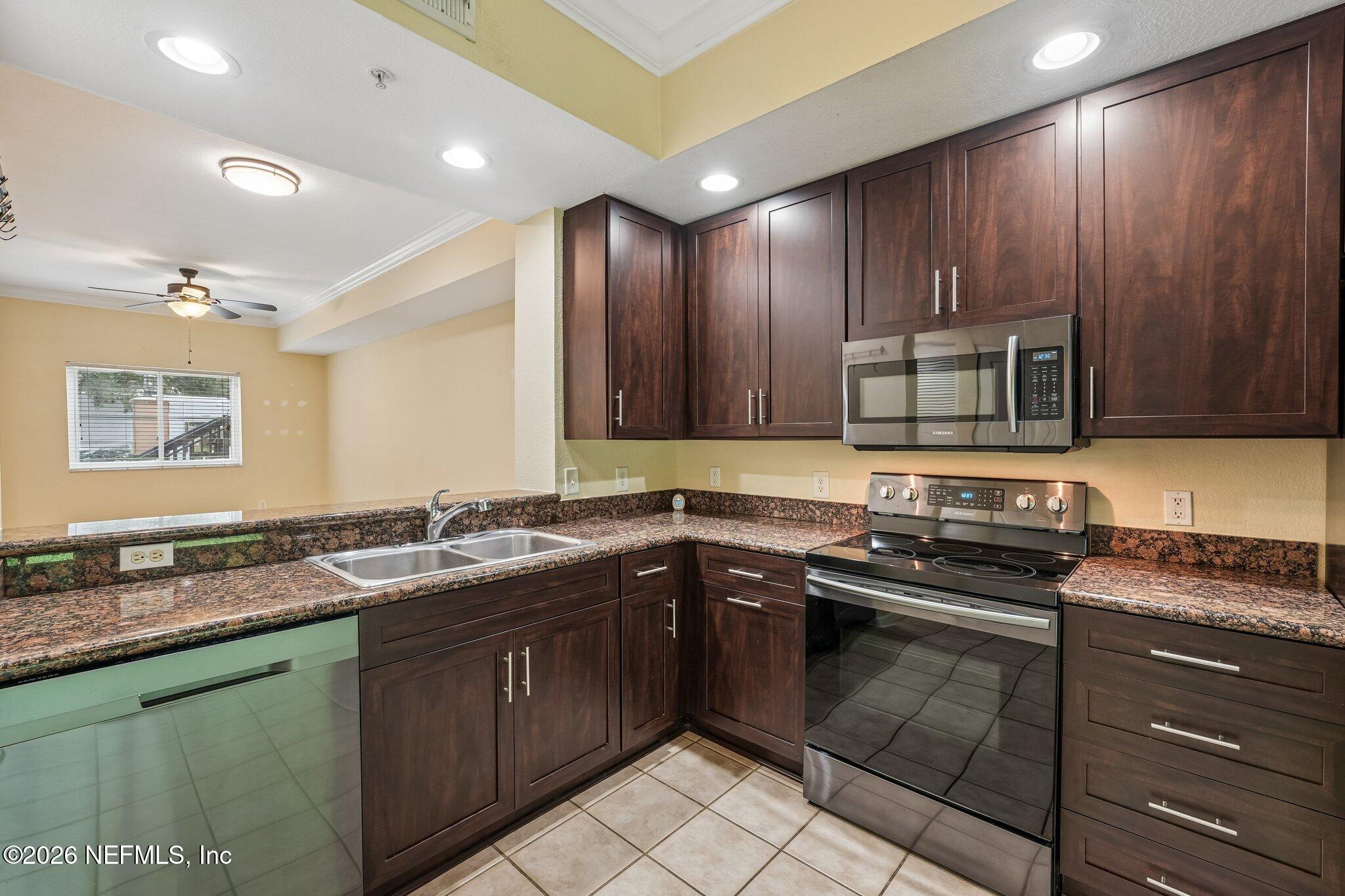 9745 Touchton Road, Unit 703 Jacksonville, FL 32246 - Photo 13 of 29 15-web-or-mls-Touchton Rd 703-S0706-015