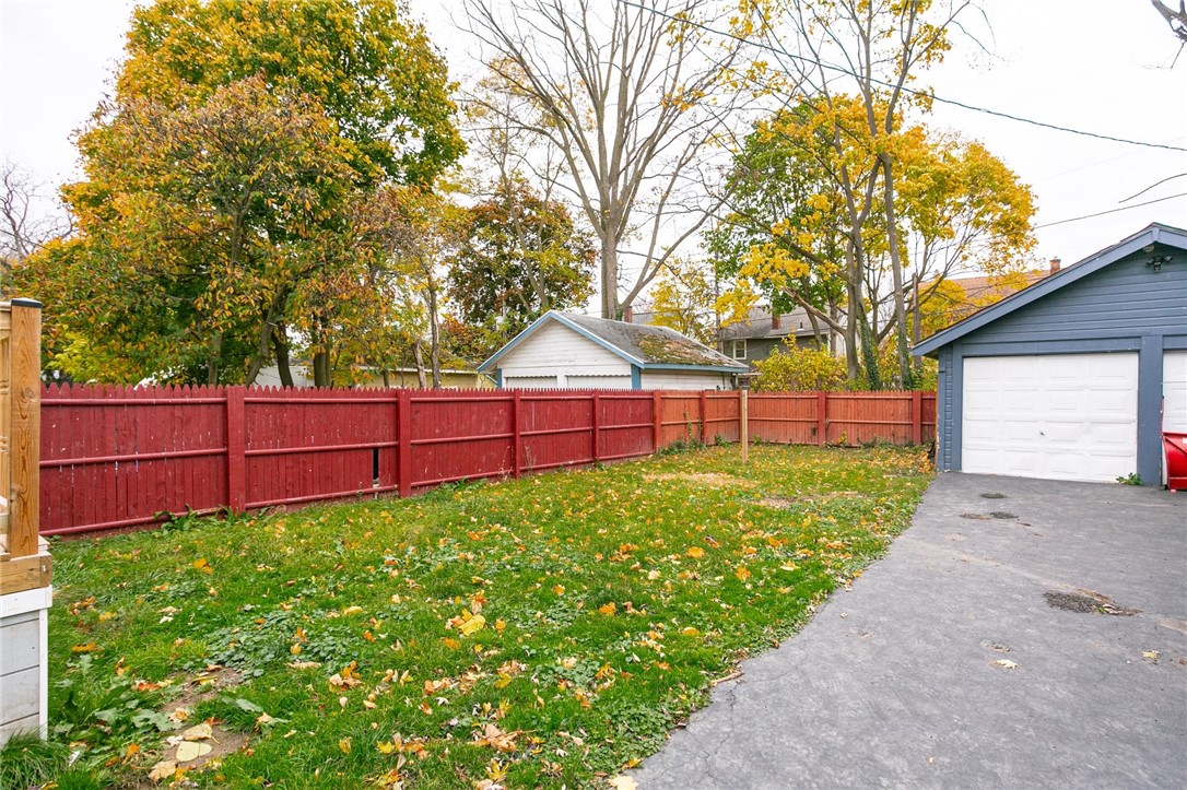 746 Woodbine Avenue Rochester, NY 14619 - Photo 18 of 21