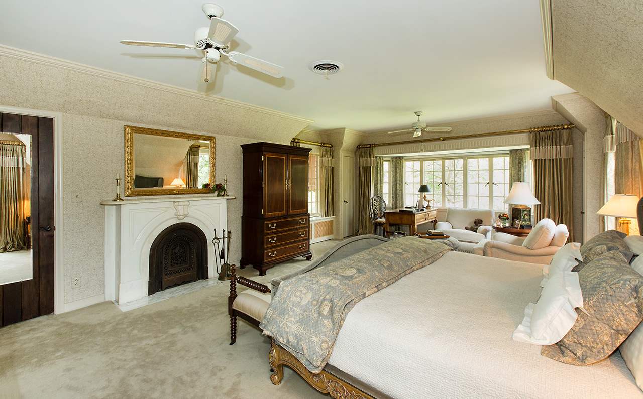 2435 Clinton Road Rockford, IL 61103 - Photo 13 of 25 Gallery Image 13