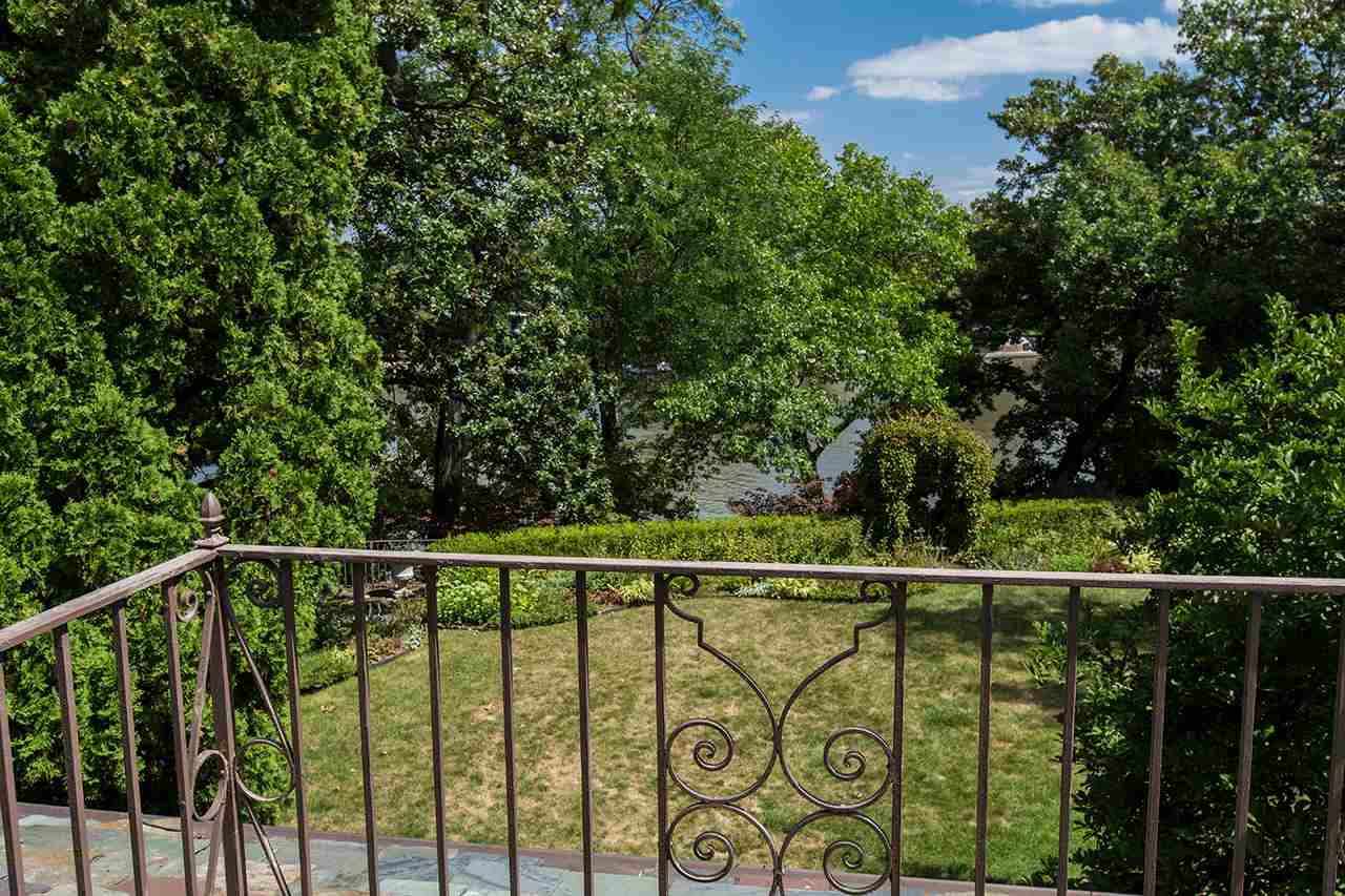 2435 Clinton Road Rockford, IL 61103 - Photo 22 of 25 Gallery Image 22