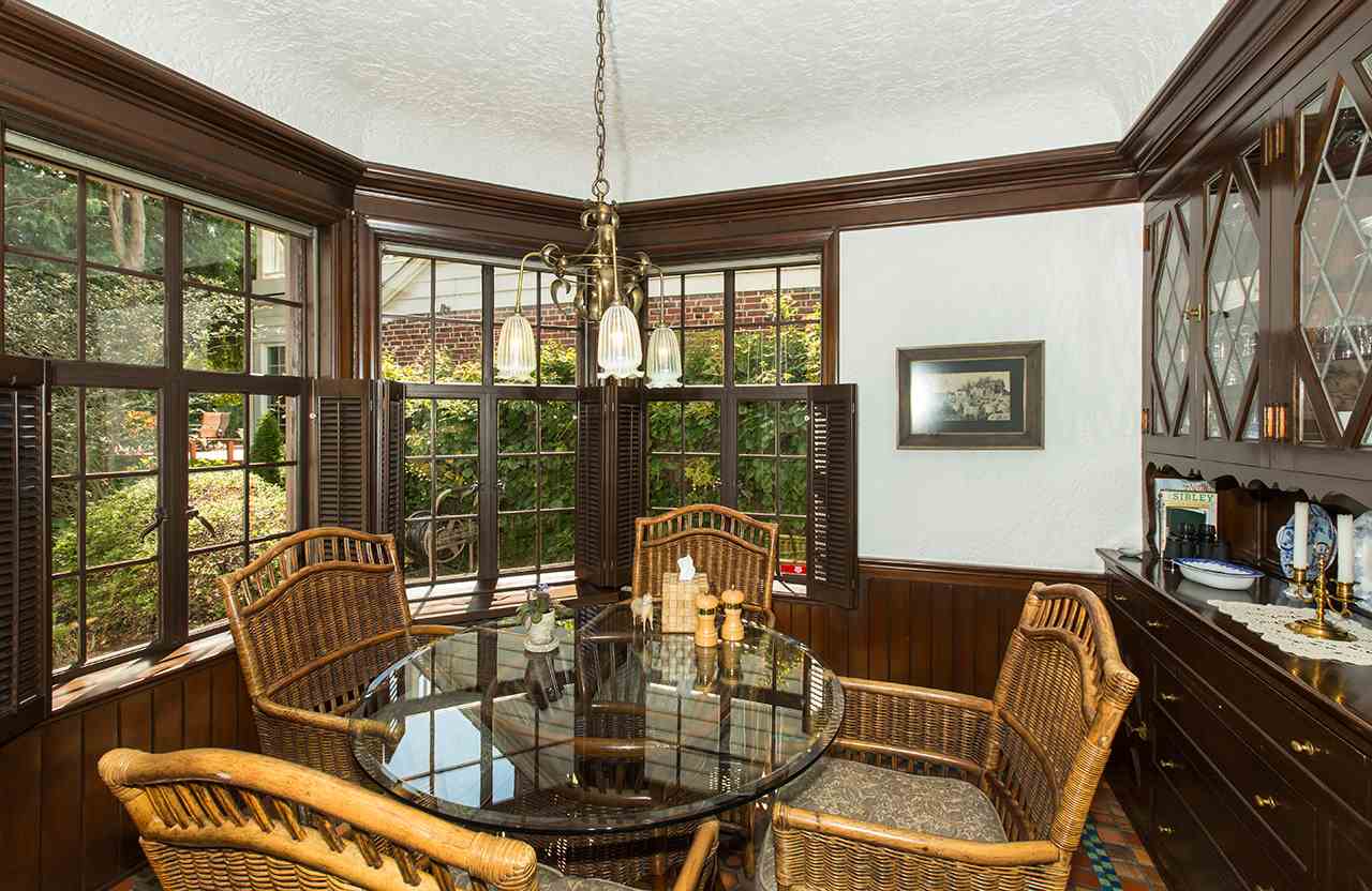 2435 Clinton Road Rockford, IL 61103 - Photo 5 of 25 Gallery Image 5