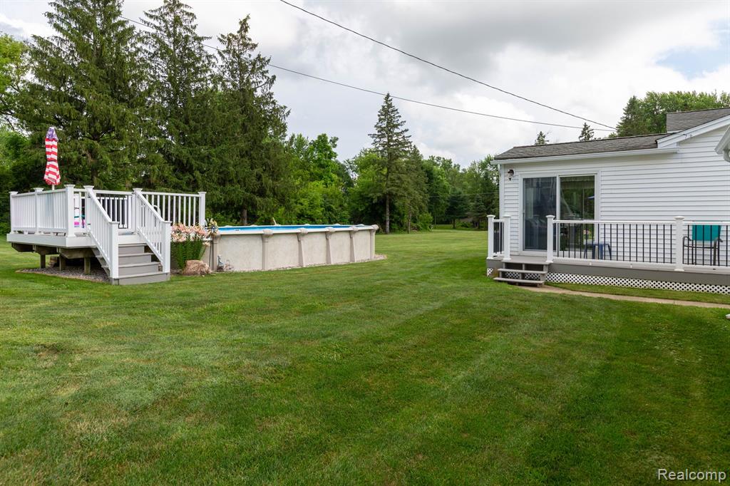 9026 Woodside Road Northville, MI 48167 - Photo 42 of 56