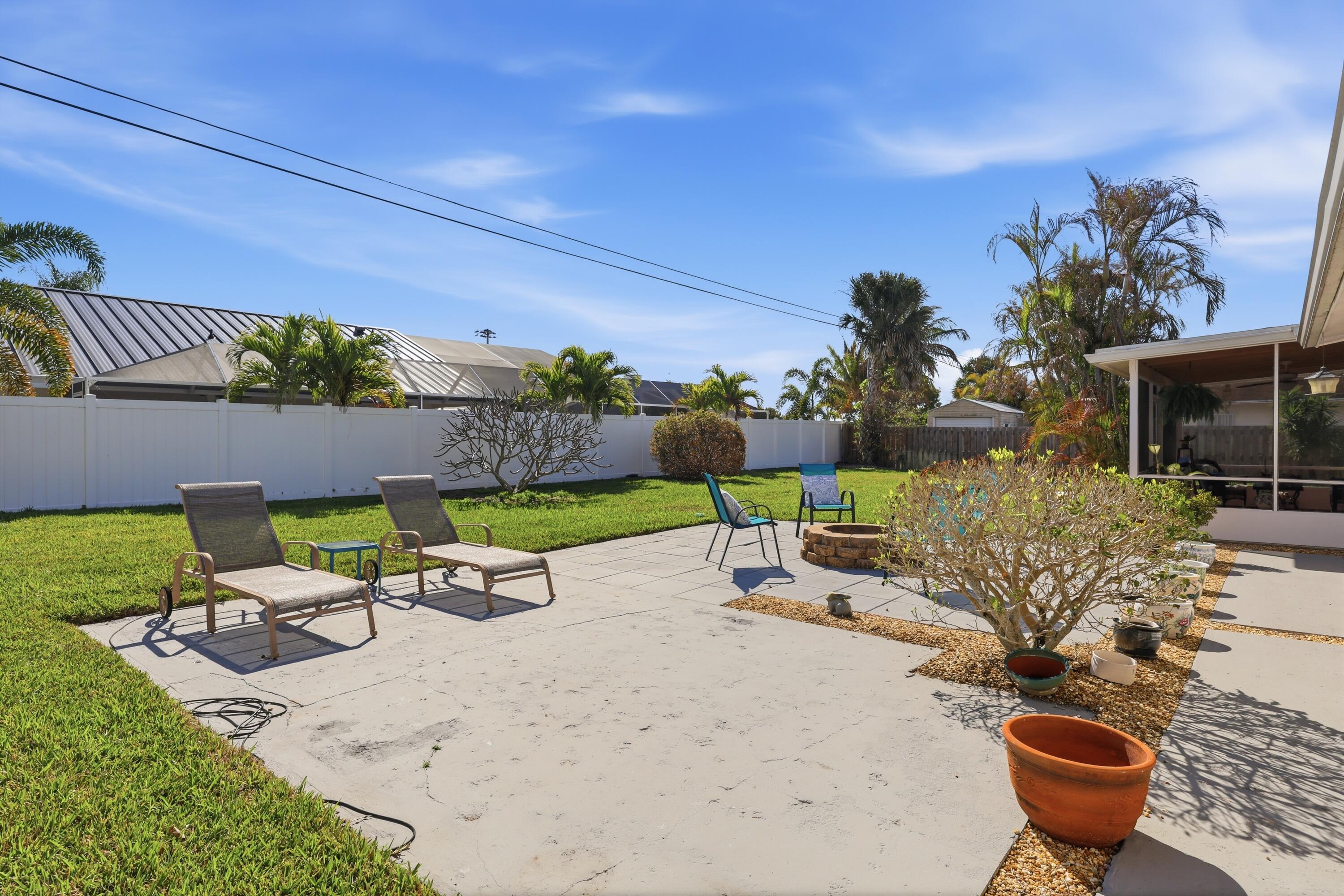 305 Circle East Jupiter, FL 33458 - Photo 29 of 36 Open Patio
