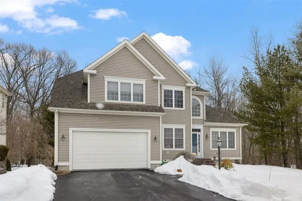 $799,900 | 15 Susan Drive, Cumberland, RI 02864