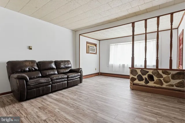 $335,000 | 1034 2nd Avenue, Croydon, PA 19021