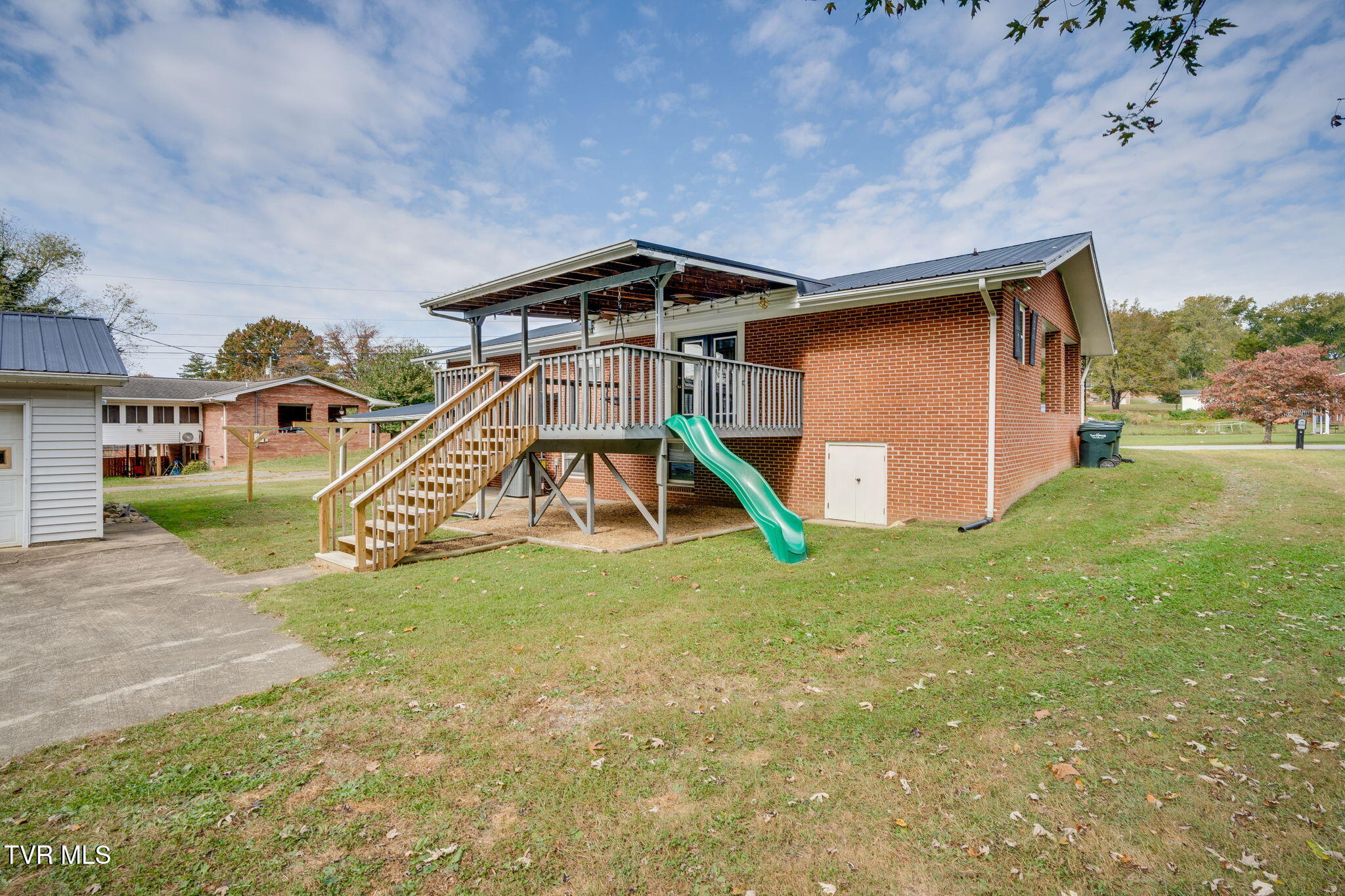 1006 Sylvan Circle Greeneville, TN 37745 - Photo 29 of 34 029