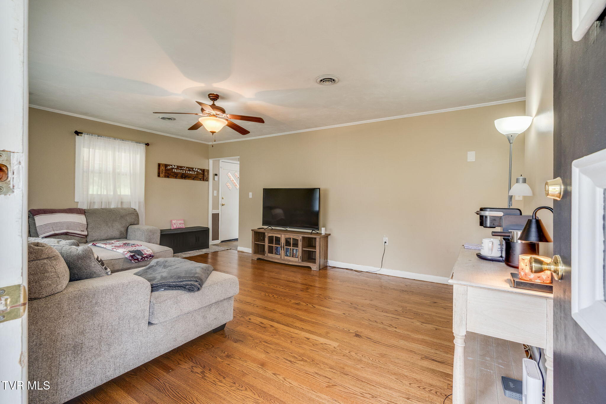 1006 Sylvan Circle Greeneville, TN 37745 - Photo 5 of 34 004