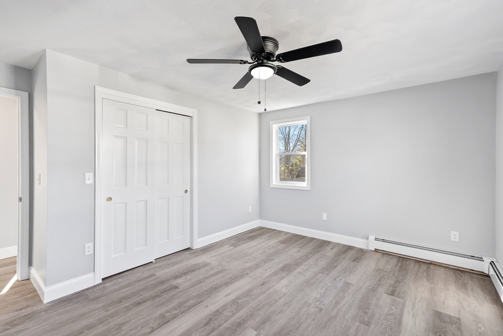 48 Narrows Road Bristol, RI 02809 - Photo 11 of 27