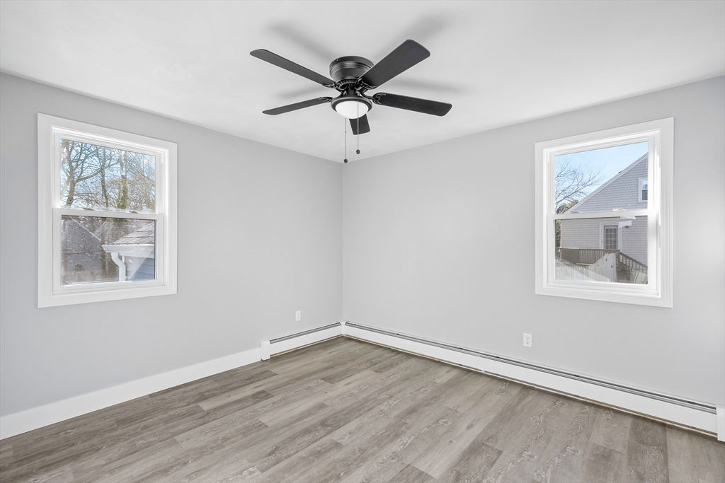 48 Narrows Road Bristol, RI 02809 - Photo 17 of 27