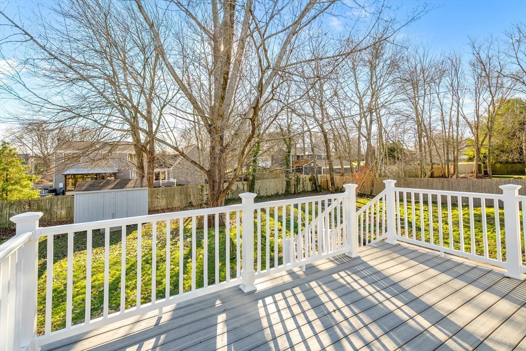 48 Narrows Road Bristol, RI 02809 - Photo 22 of 27