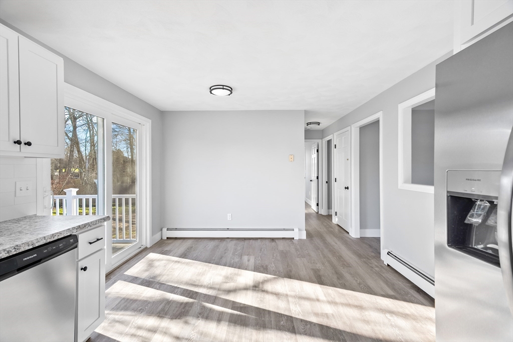 48 Narrows Road Bristol, RI 02809 - Photo 10 of 27