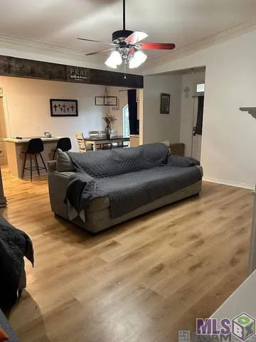 $2,300 | 17160 Fountainbleau Drive, Prairieville, LA 70769