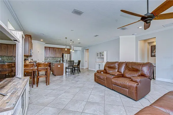 $540,000 | 5821 Jasper Glen Drive, Lithia, FL 33547