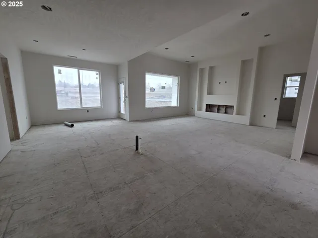 $399,500 | 1291 Southeast 9th Street, Hermiston, OR 97838