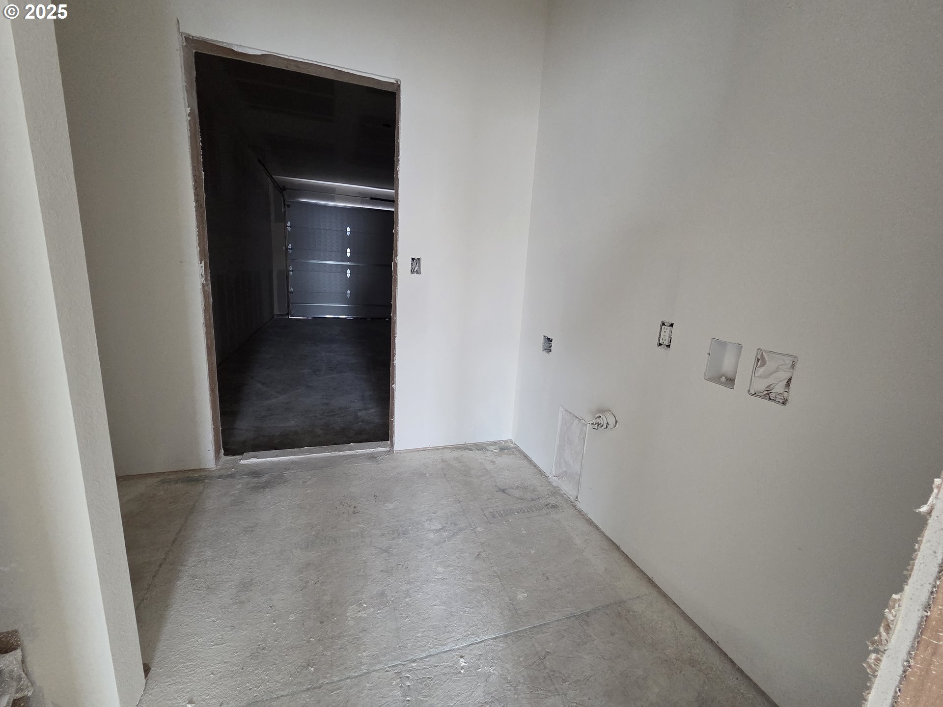 1291 Southeast 9th Street Hermiston, OR 97838 - Photo 8 of 9