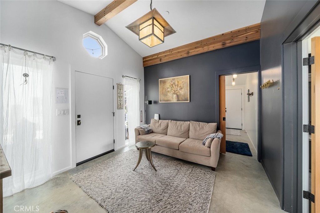 6790 West Pozo Road Santa Margarita, CA 93453 - Photo 31 of 68 a living room with furniture and a rug