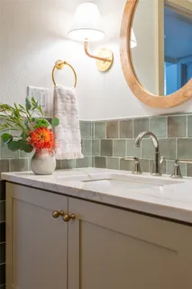 $1,395,000 | 5604 Blueridge Court, Austin, TX 78731