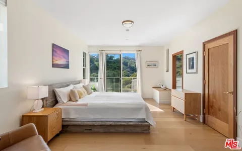 $4,250,000 | 5787 Calpine Drive, Malibu, CA 90265