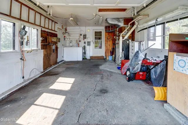 $169,900 | 822 Old Trail Road, Mohawk, NY 12095