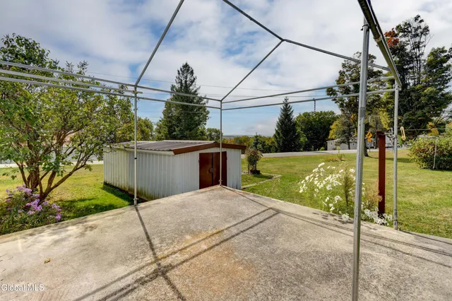 $169,900 | 822 Old Trail Road, Mohawk, NY 12095