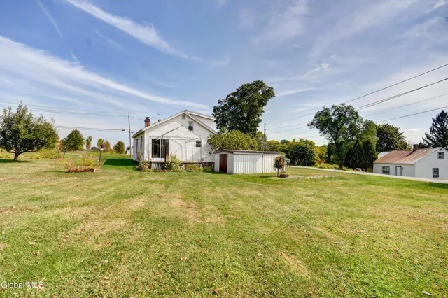 $169,900 | 822 Old Trail Road, Mohawk, NY 12095