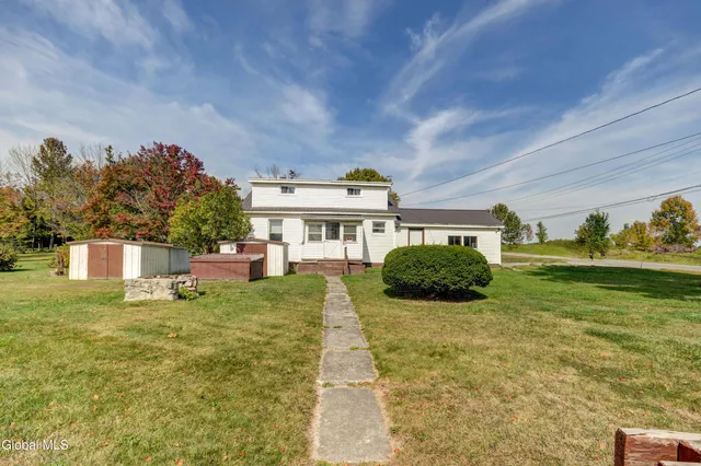 $169,900 | 822 Old Trail Road, Mohawk, NY 12095