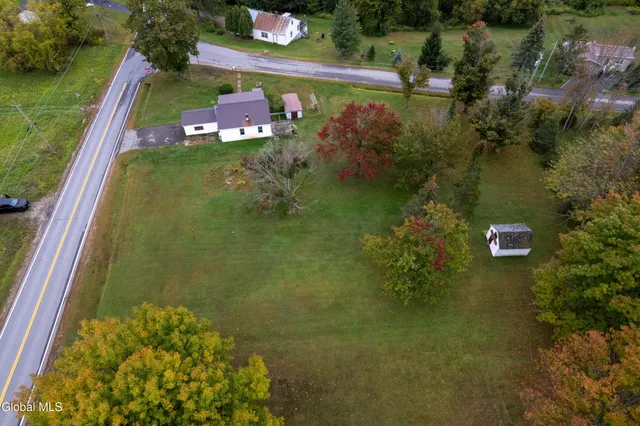 $169,900 | 822 Old Trail Road, Mohawk, NY 12095