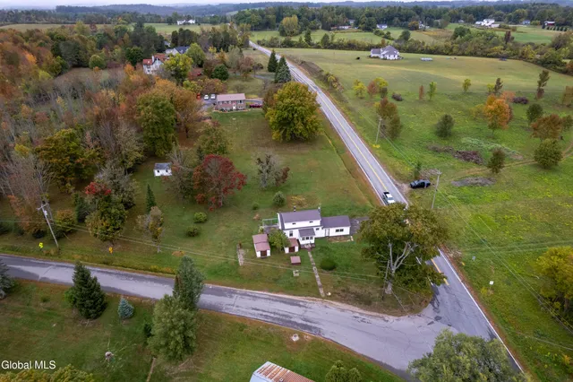 $169,900 | 822 Old Trail Road, Mohawk, NY 12095