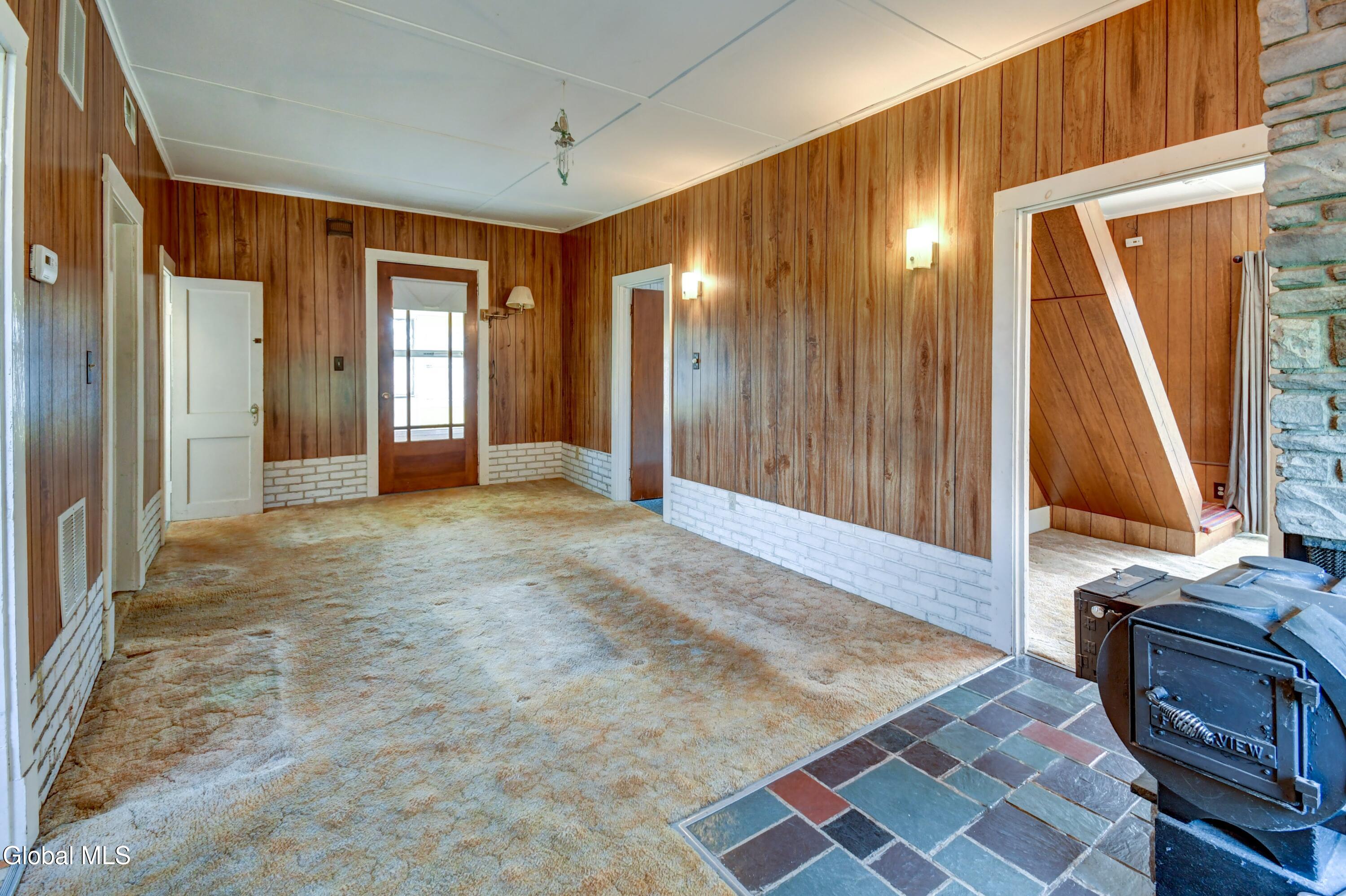 822 Old Trail Road Mohawk, NY 12095 - Photo 8 of 46 822 Old Trail Rd -30