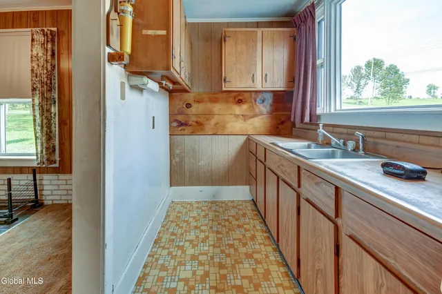 $169,900 | 822 Old Trail Road, Mohawk, NY 12095