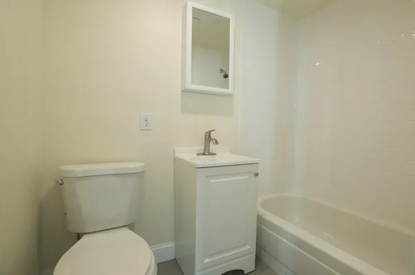 $1,850 | 501 East Broadway, Unit 8, Boston, MA 02127
