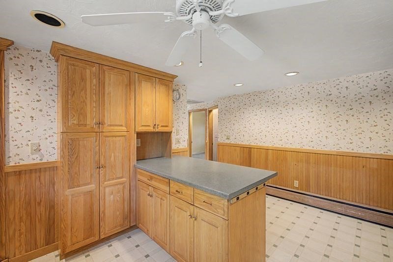 360 South Main Street Bellingham, MA 02019 - Photo 11 of 40