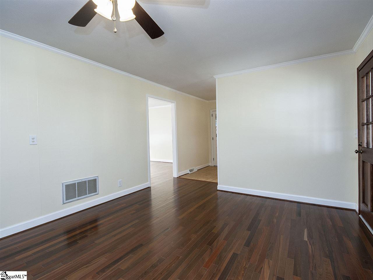 602 Cunningham Road Taylors, SC 29687 - Photo 12 of 33 Gallery Image 12