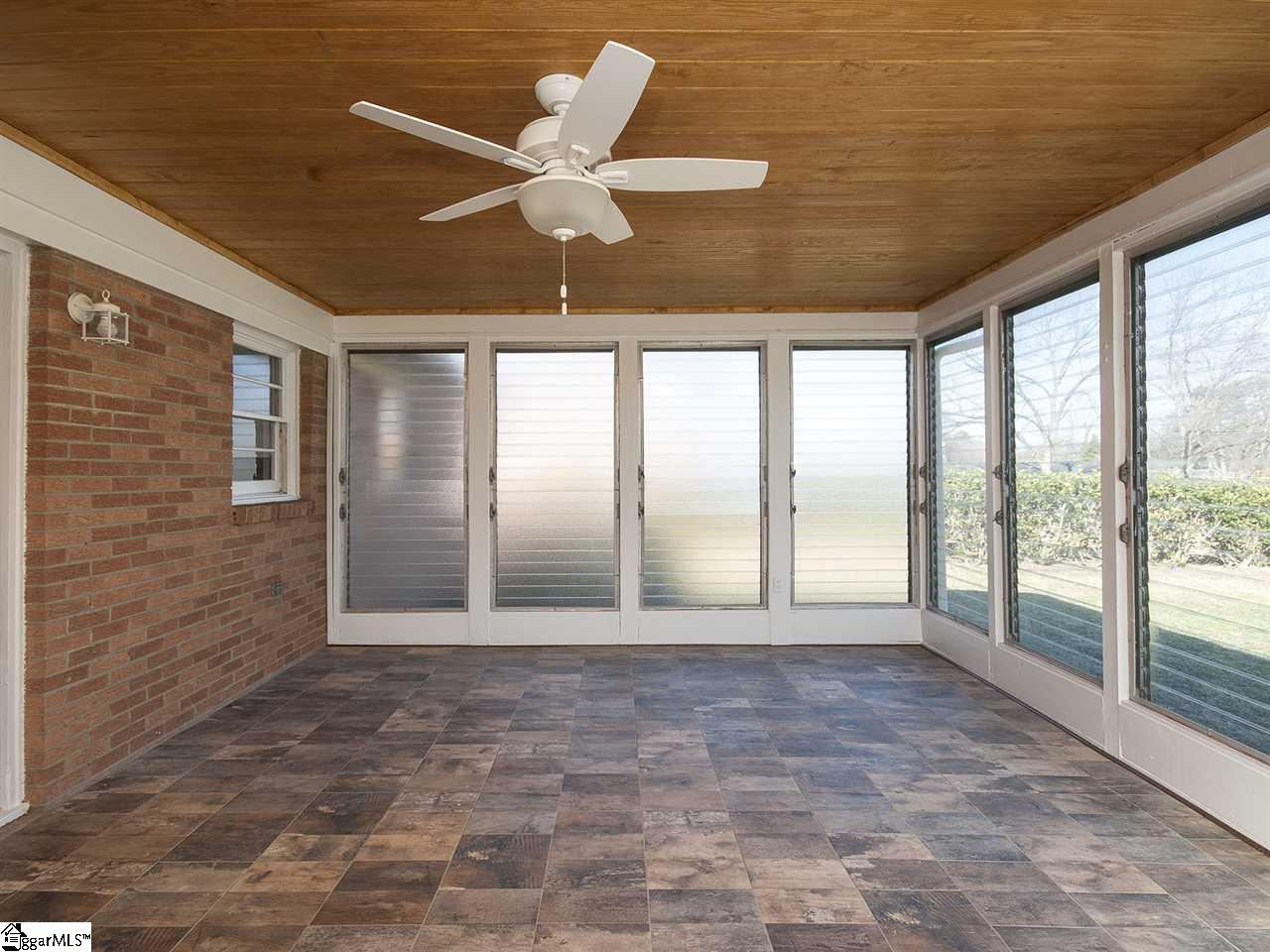 602 Cunningham Road Taylors, SC 29687 - Photo 14 of 33 Gallery Image 14