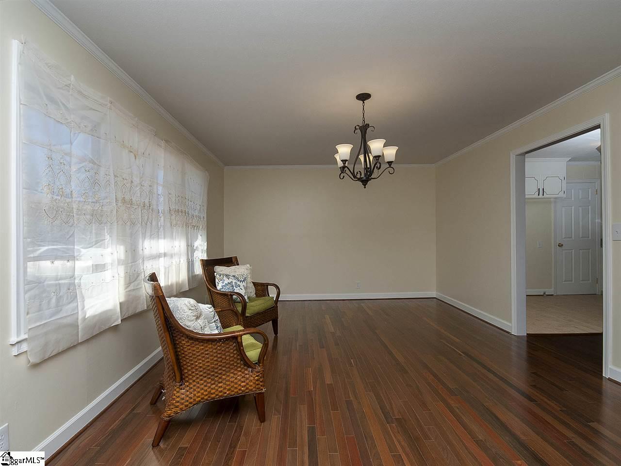 602 Cunningham Road Taylors, SC 29687 - Photo 6 of 33 Gallery Image 6