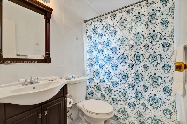 $560,000 | 3260 Northwest 174th Street, Miami Gardens, FL 33056