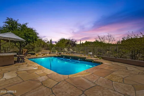 a view of a golf course with a garden