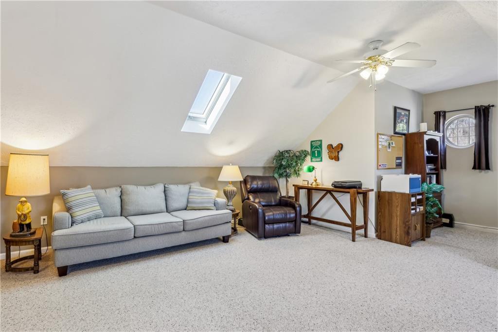 6410 Jefferson Pointe Circle Clairton, PA 15025 - Photo 29 of 49