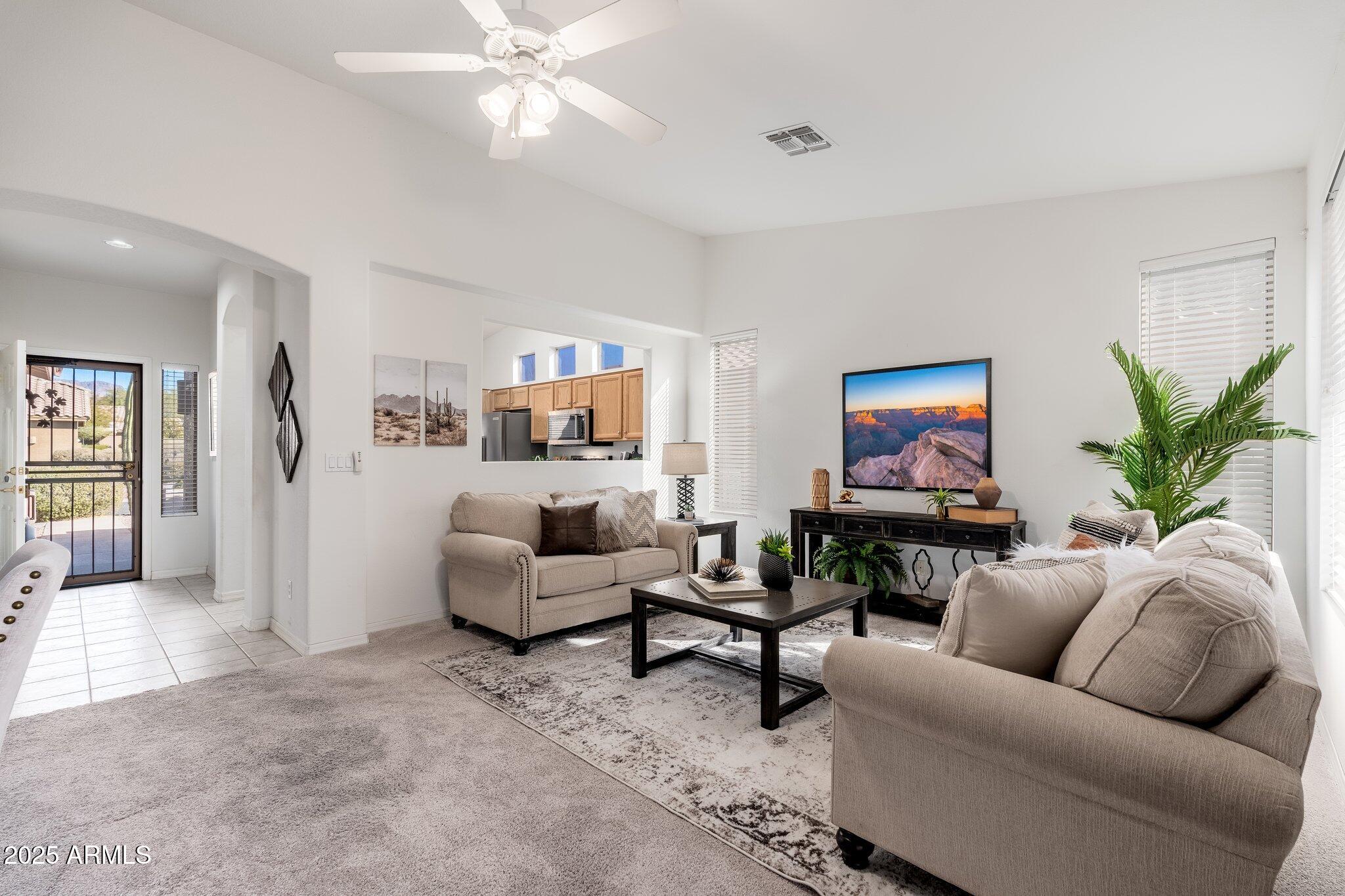 7573 Rugged Ironwood Road Gold Canyon, AZ 85118 - Photo 3 of 34 Living Room