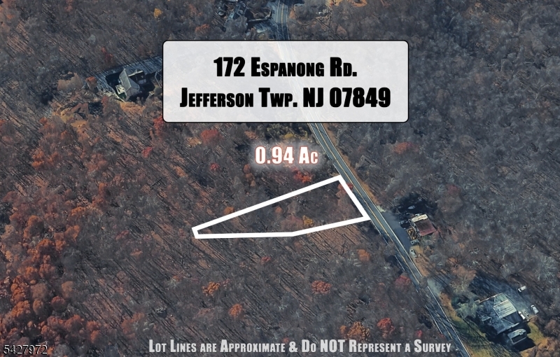 172 Espanong Road Lake Hopatcong, NJ 07849 - Photo 7 of 28 a close up of a street sign