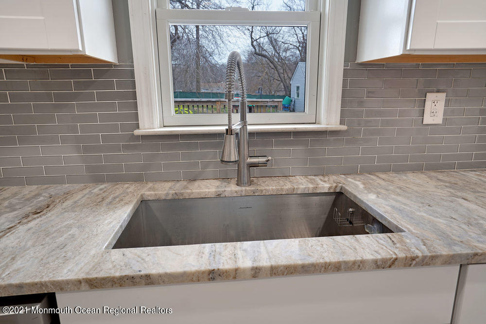 23 Lone Oak Road Middletown, NJ 07748 - Photo 23 of 39 025_dsc02778-dsc02782