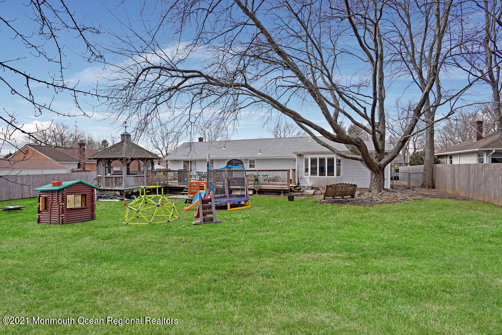 23 Lone Oak Road Middletown, NJ 07748 - Photo 39 of 39 041_dsc02653-dsc02657_1