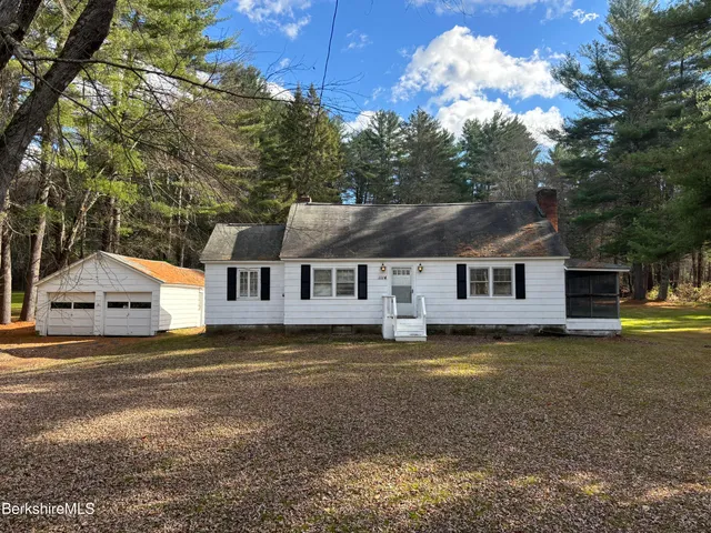 $295,000 | 1114 County Road, Sheffield, MA 01230