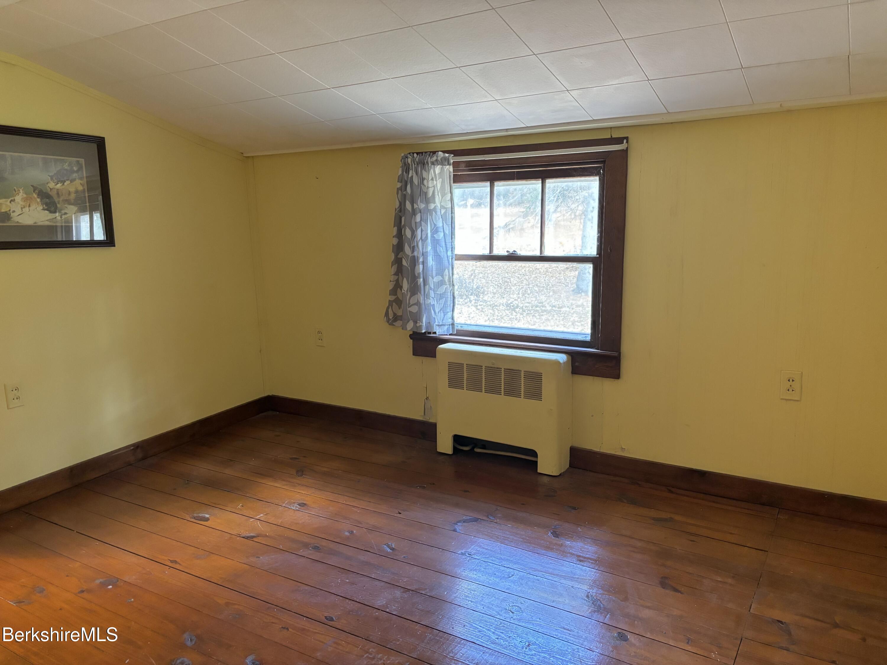 1114 County Road Sheffield, MA 01230 - Photo 17 of 21 Upstairs bdrm 1