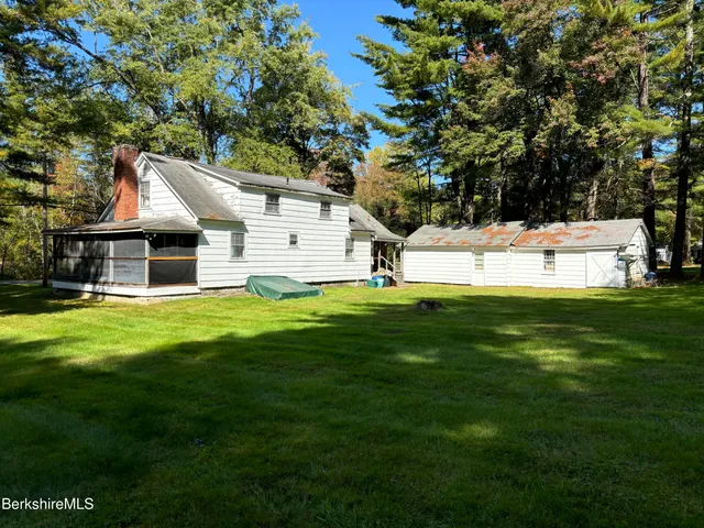 $295,000 | 1114 County Road, Sheffield, MA 01230
